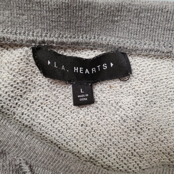 LA Hearts Cropped Sweatshirt - Picture 2 of 3